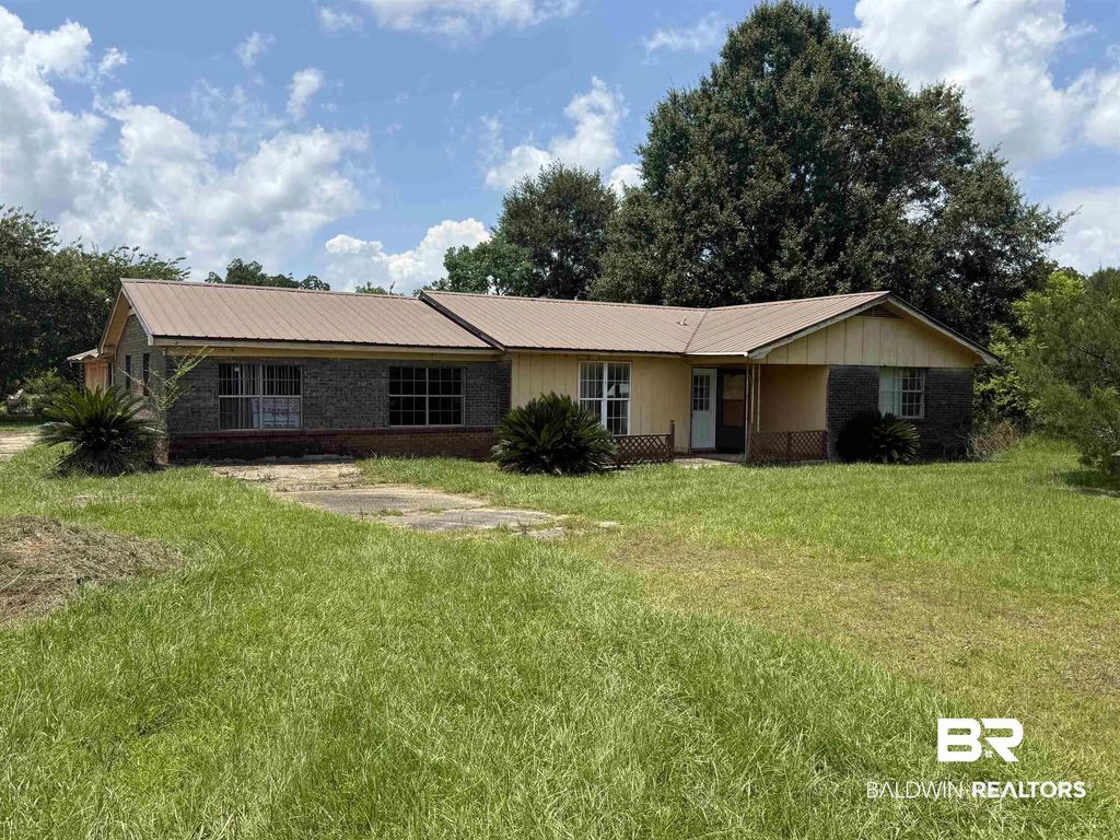 442 Robinson Street, Atmore