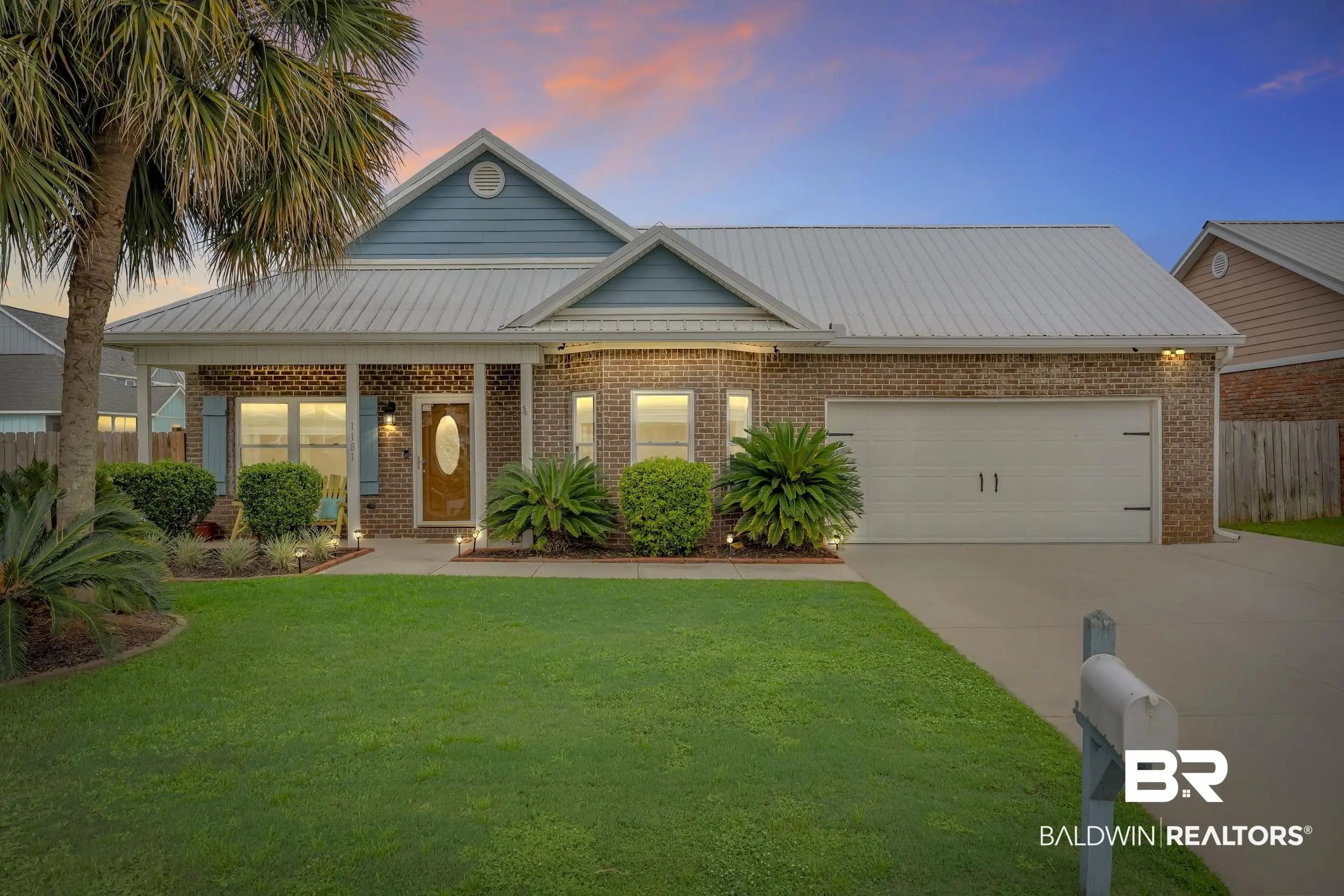 Photo of Listing #399231