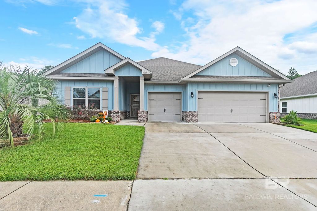 8823 Bronze Lane, Foley