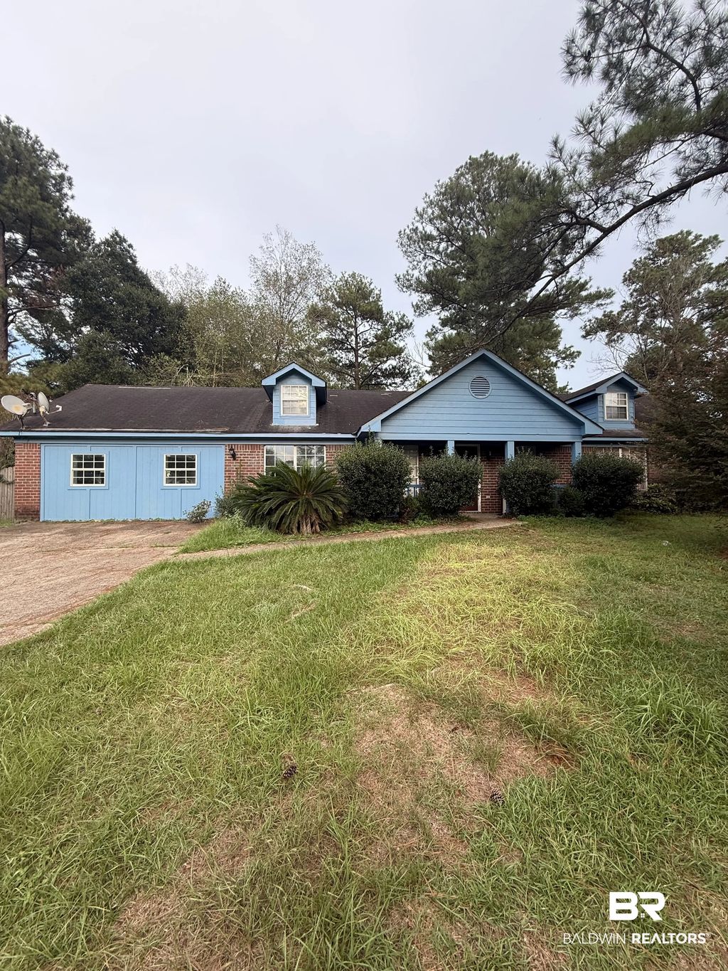 6710 E William Way, Eight Mile