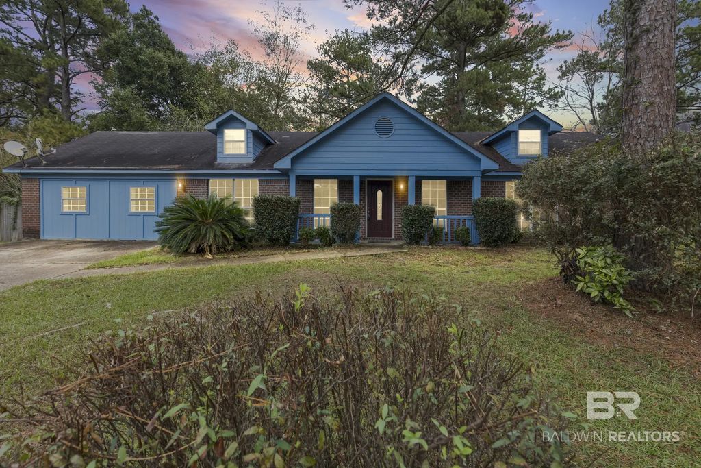6710 E William Way, Eight Mile