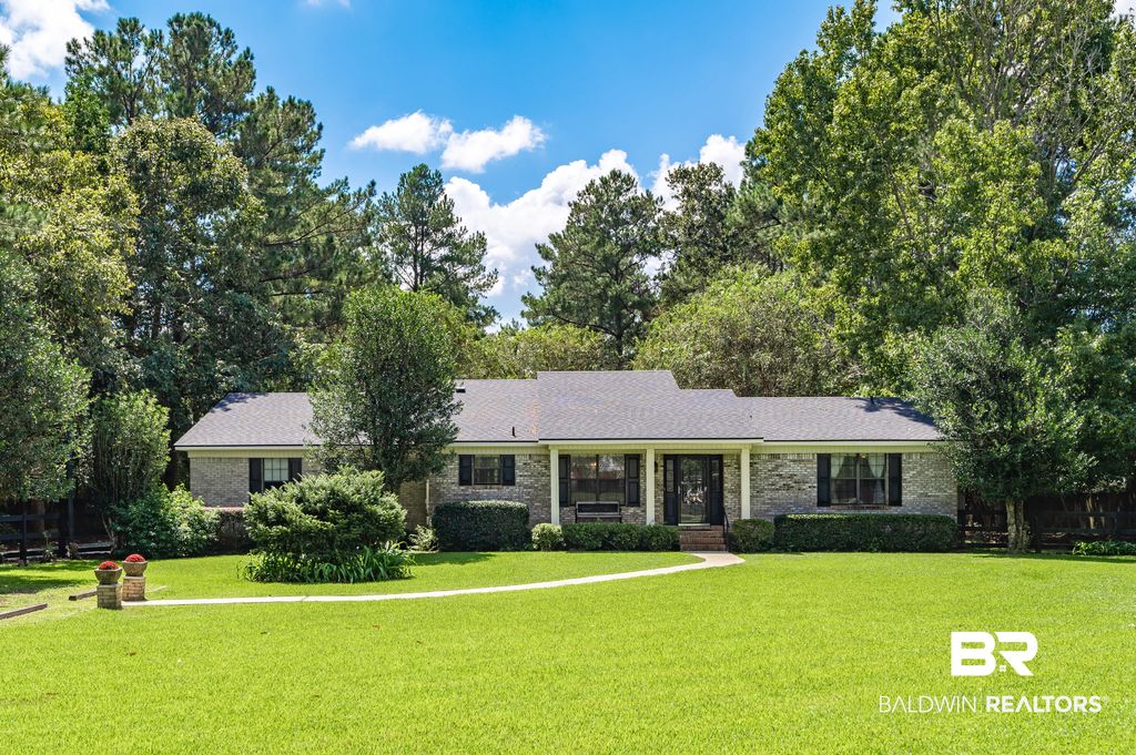 10940 Gayfer Road Ext, Fairhope