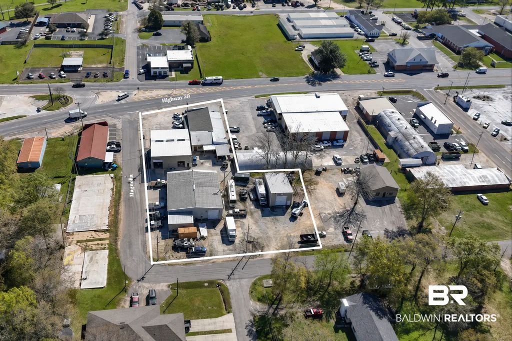 22367 S State Highway 59, Robertsdale