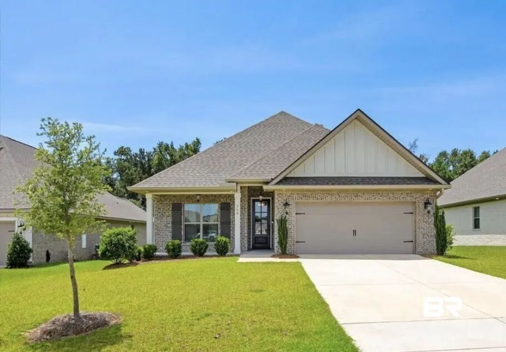 774 Dunker Ave, Fairhope