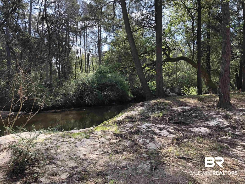 21305 River Road, Robertsdale
