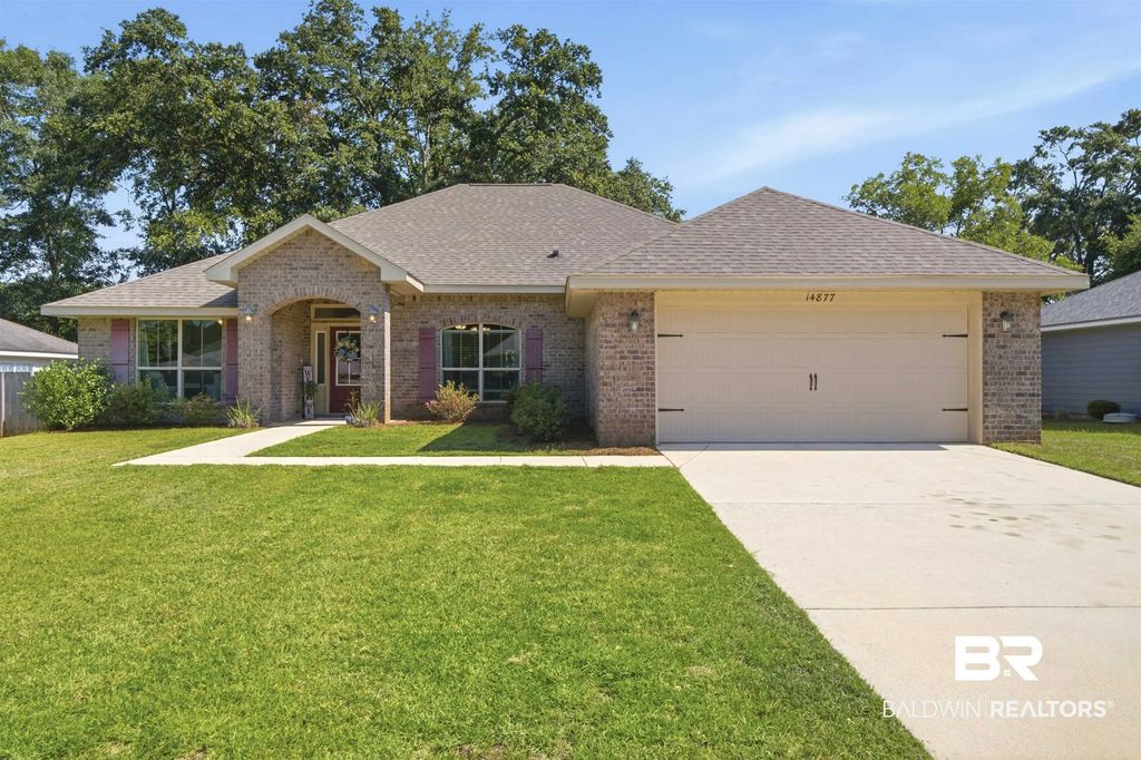 14877 Silver Oaks Loop, Silverhill