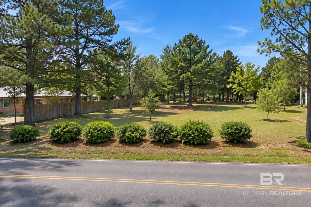 Fernwood Drive, Foley