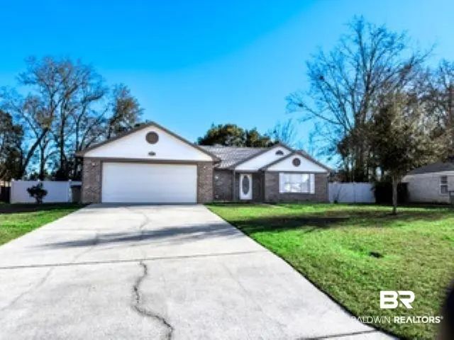 Photo of Listing #392279