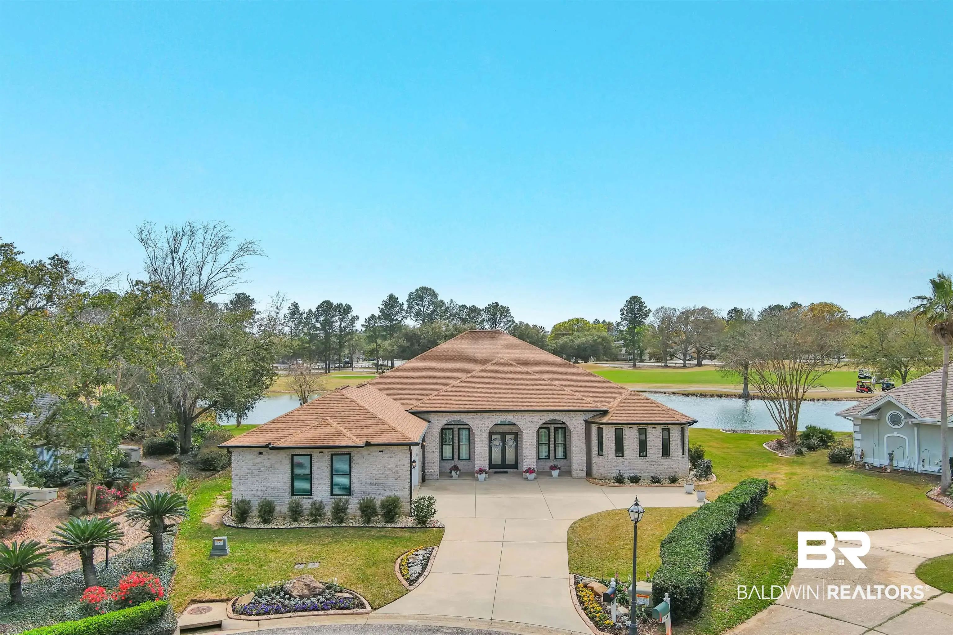 Photo of Listing #393320