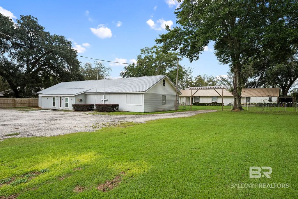 14441 County Road 65, Foley
