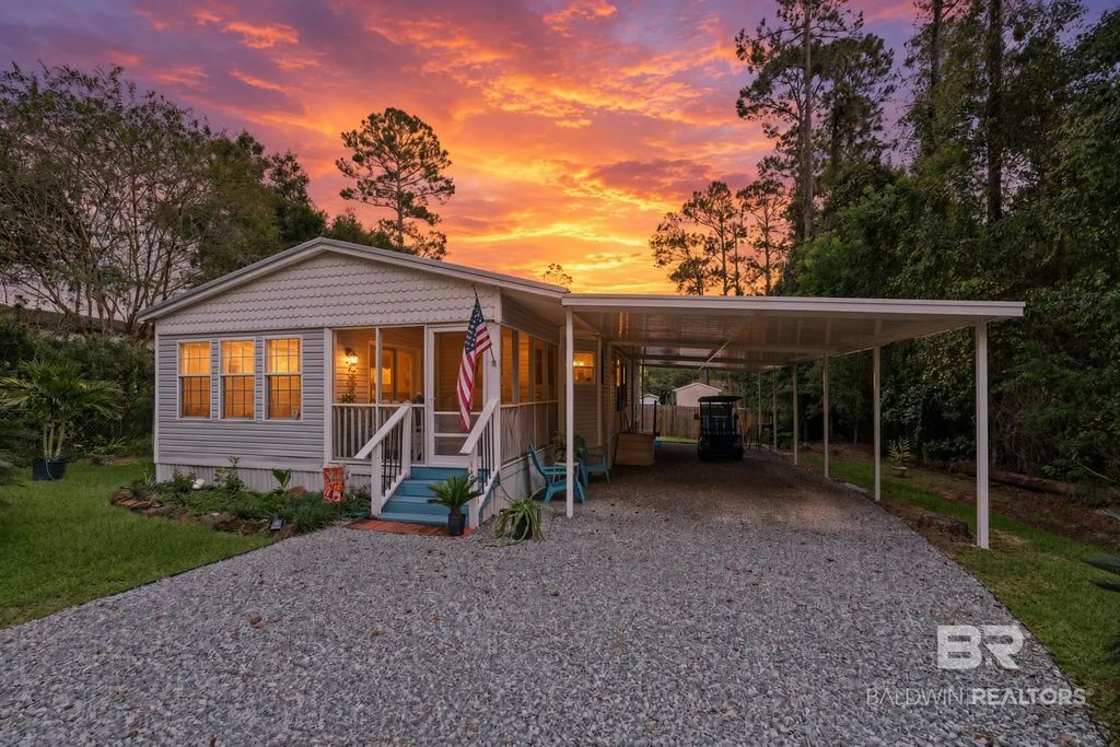 1351 Caney Loop, Lillian
