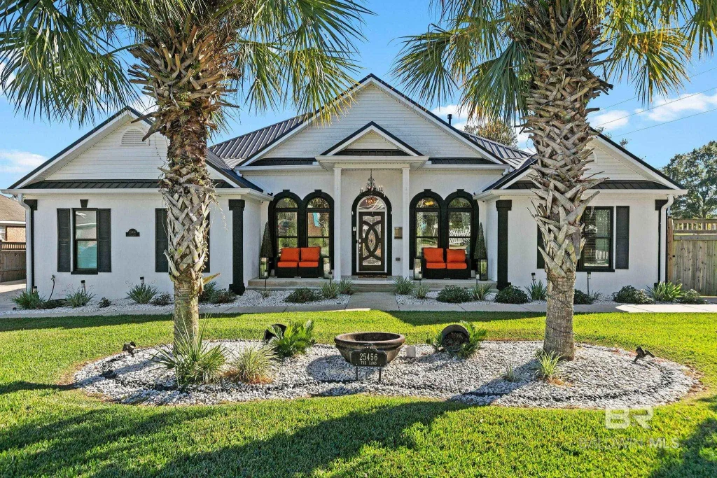 25456 Overlook Drive, Loxley