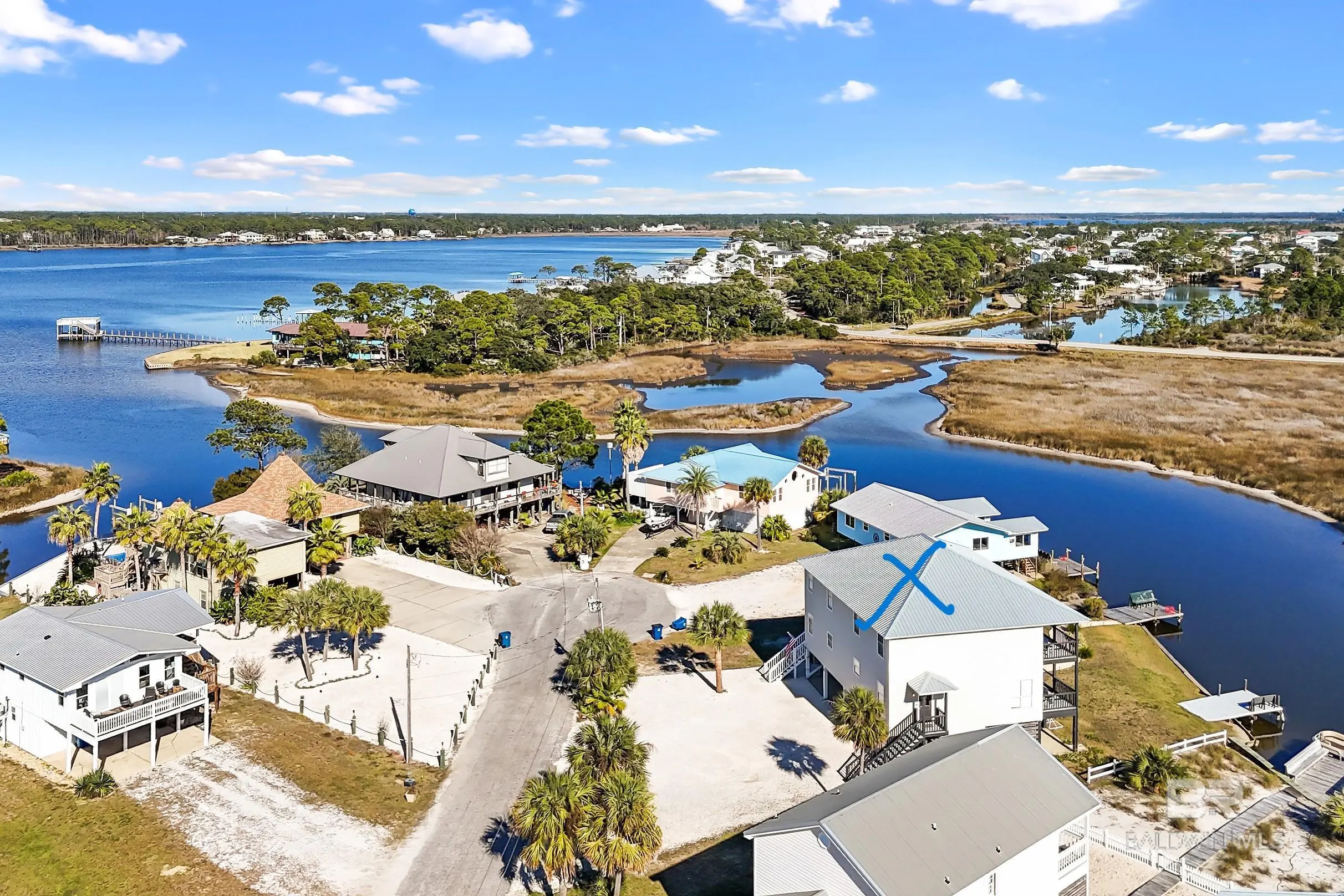 Photo of Listing #390679