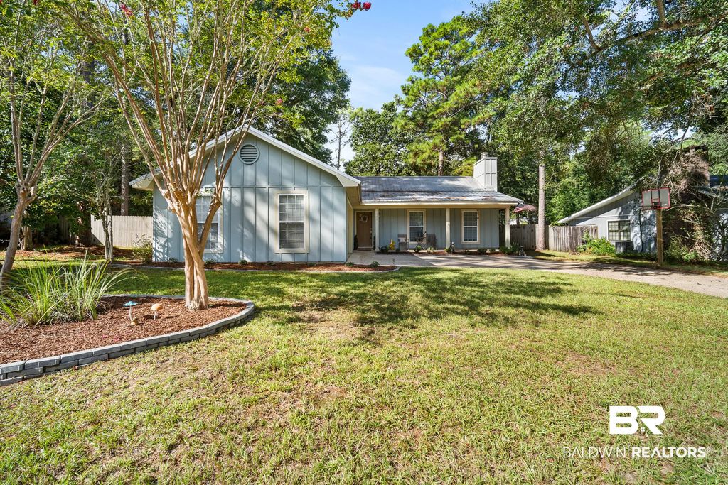 109 Meadow Wood Loop, Daphne