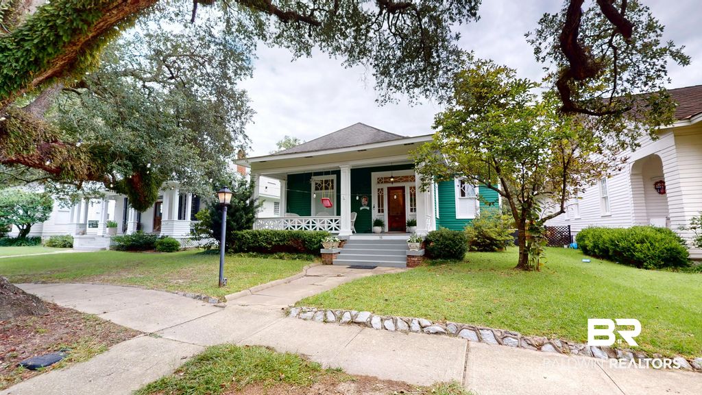 16 N Reed Ave, Mobile