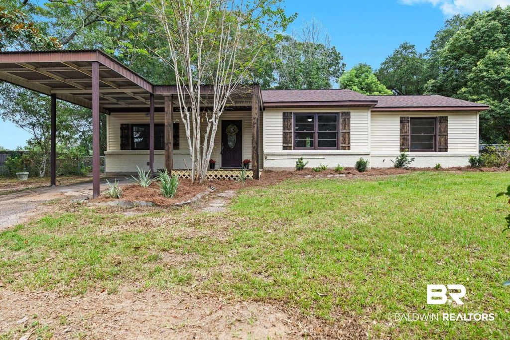 115 General Bullard Avenue, Mobile
