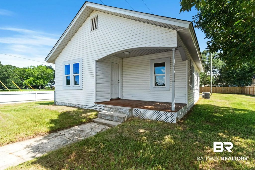 5172 W Union Avenue, Loxley