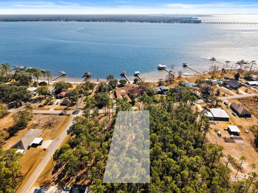 Boykin Boulevard, Lillian