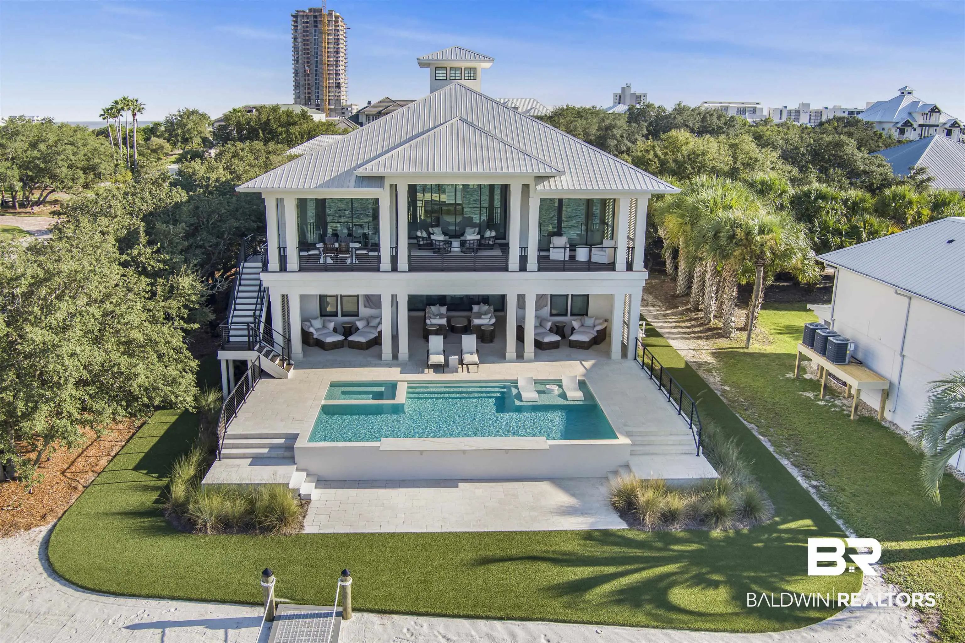 Photo of Listing #389409