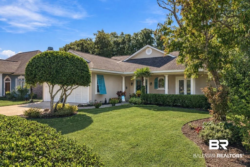 33 Lagoon Drive, Gulf Shores