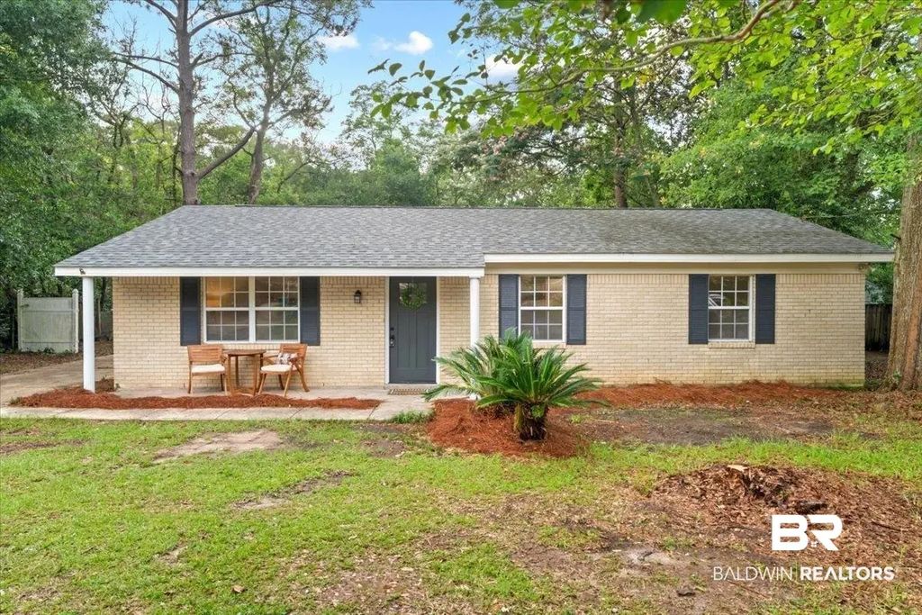 5139 Guinevere Drive, Mobile
