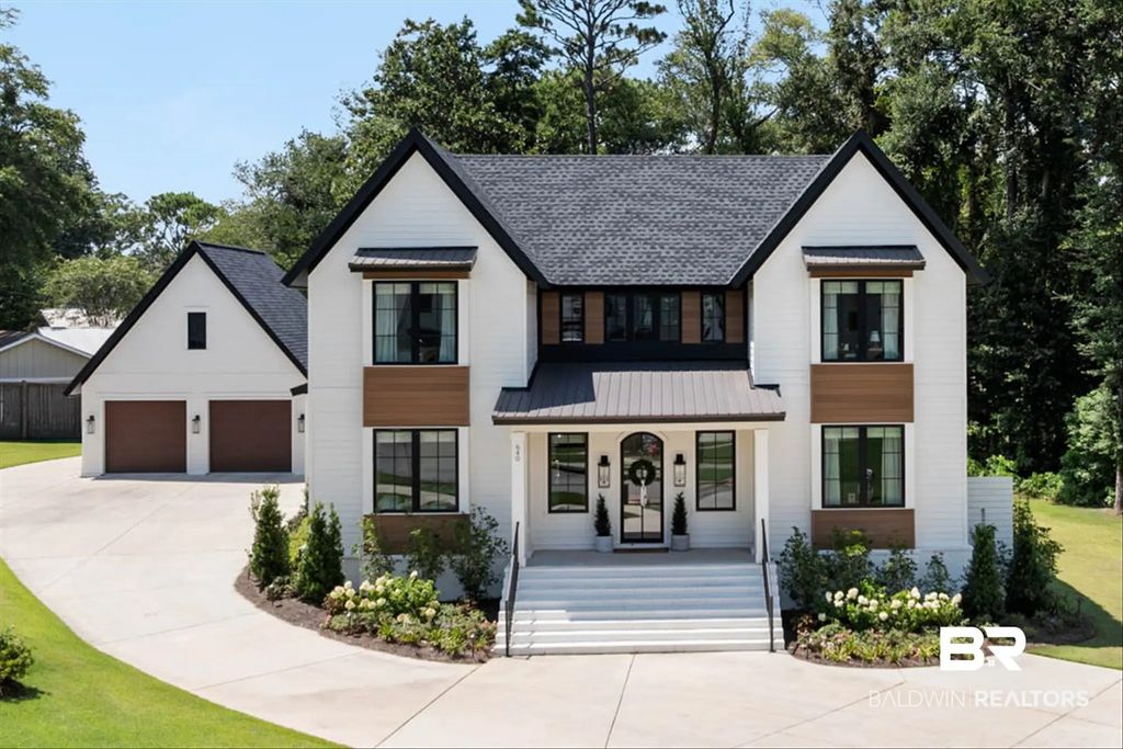640 Hermitage Court, Fairhope