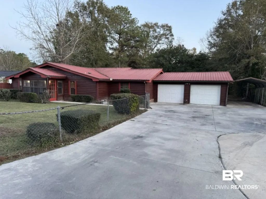 1210 Fountain Ave, Brewton