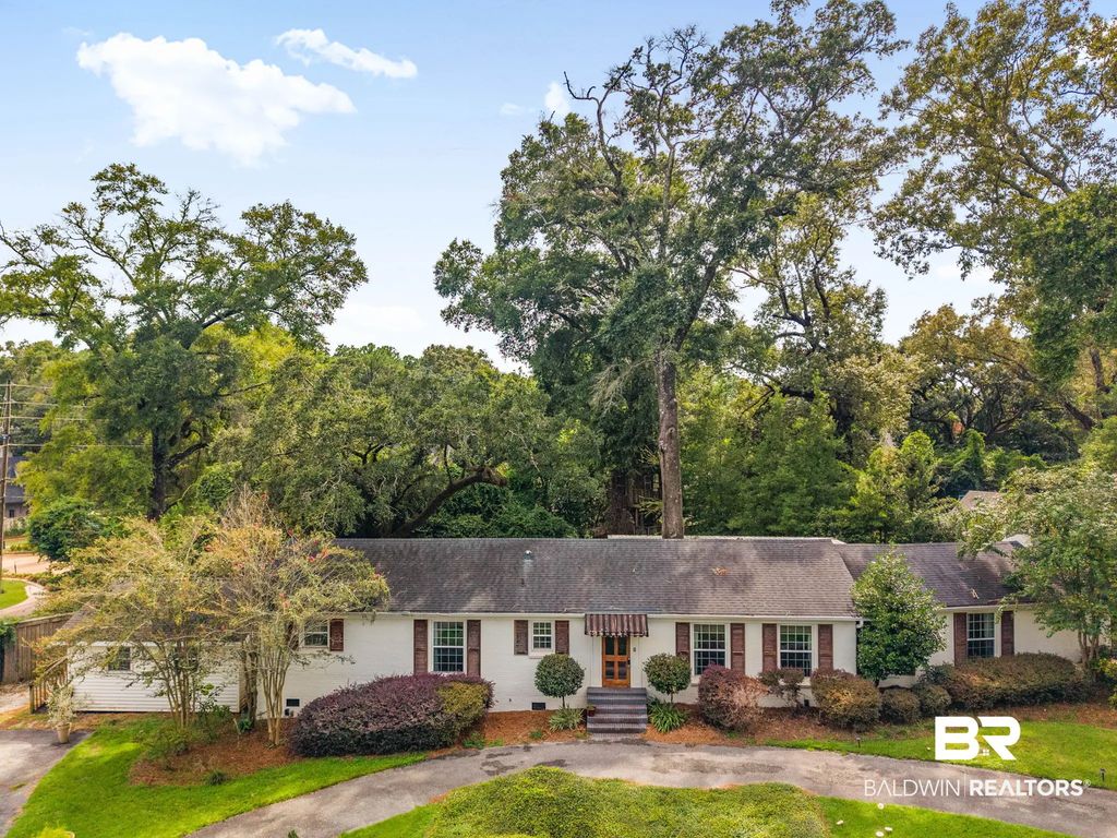 4251 Horloesther Court, Mobile