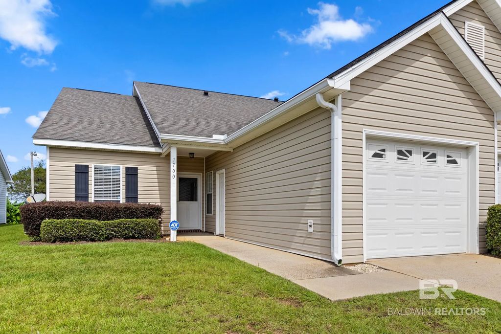 2651 S Juniper Street 1700, Foley