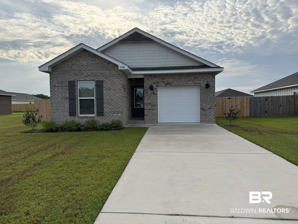 19130 Treehill Lane, Summerdale