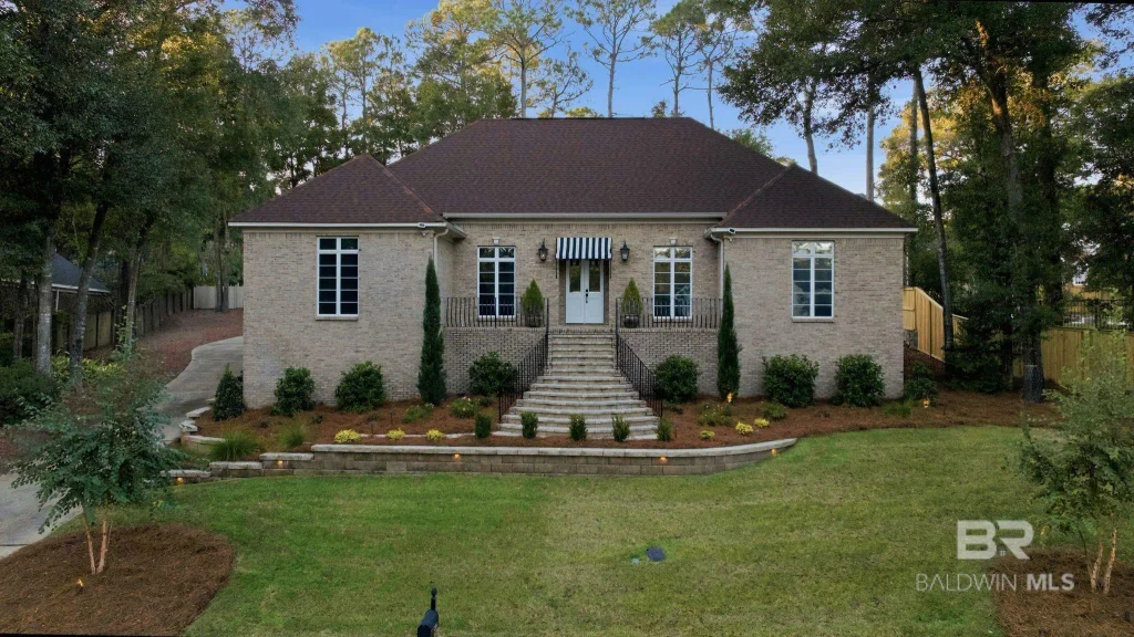 224 North Circle, Fairhope