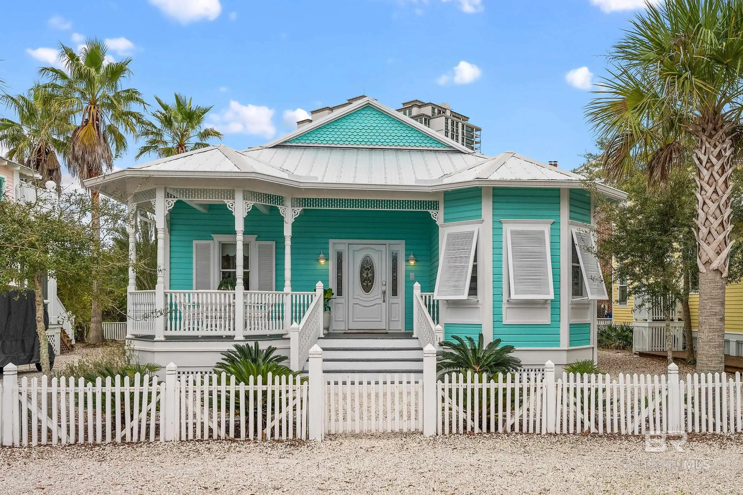 Photo of Listing #390517