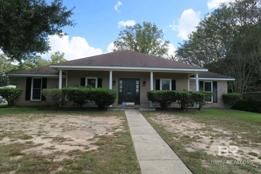 7351 E Smithfield Road, Mobile