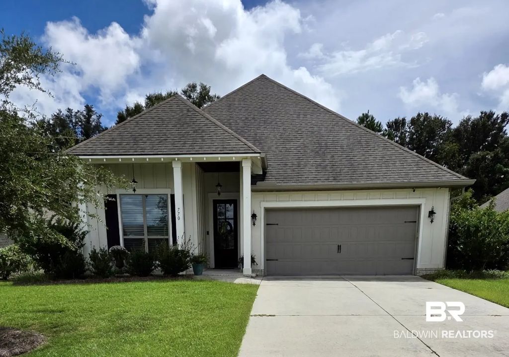 770 Dunker Avenue, Fairhope