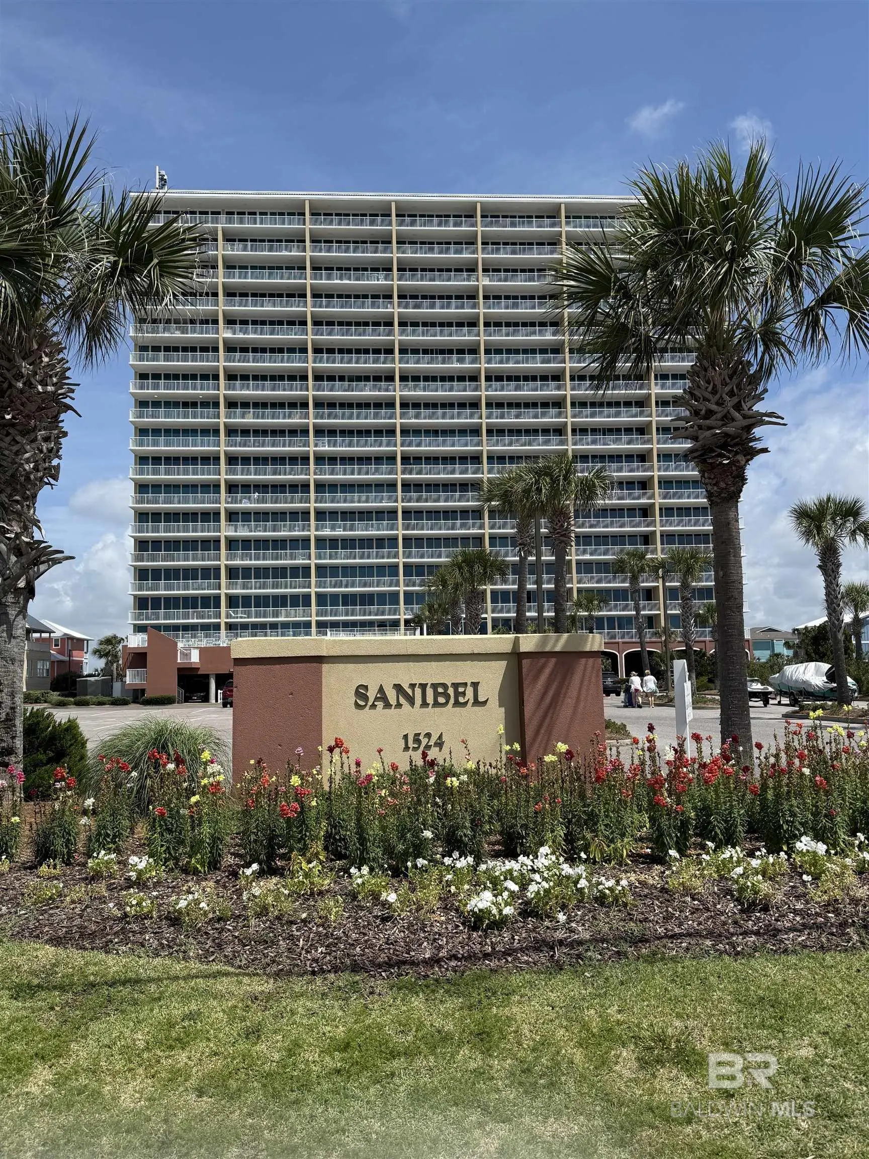 Photo of Listing #378480