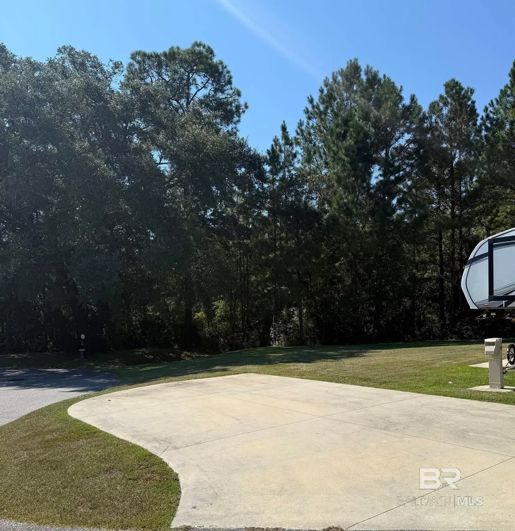 19558 County Road 8, Gulf Shores
