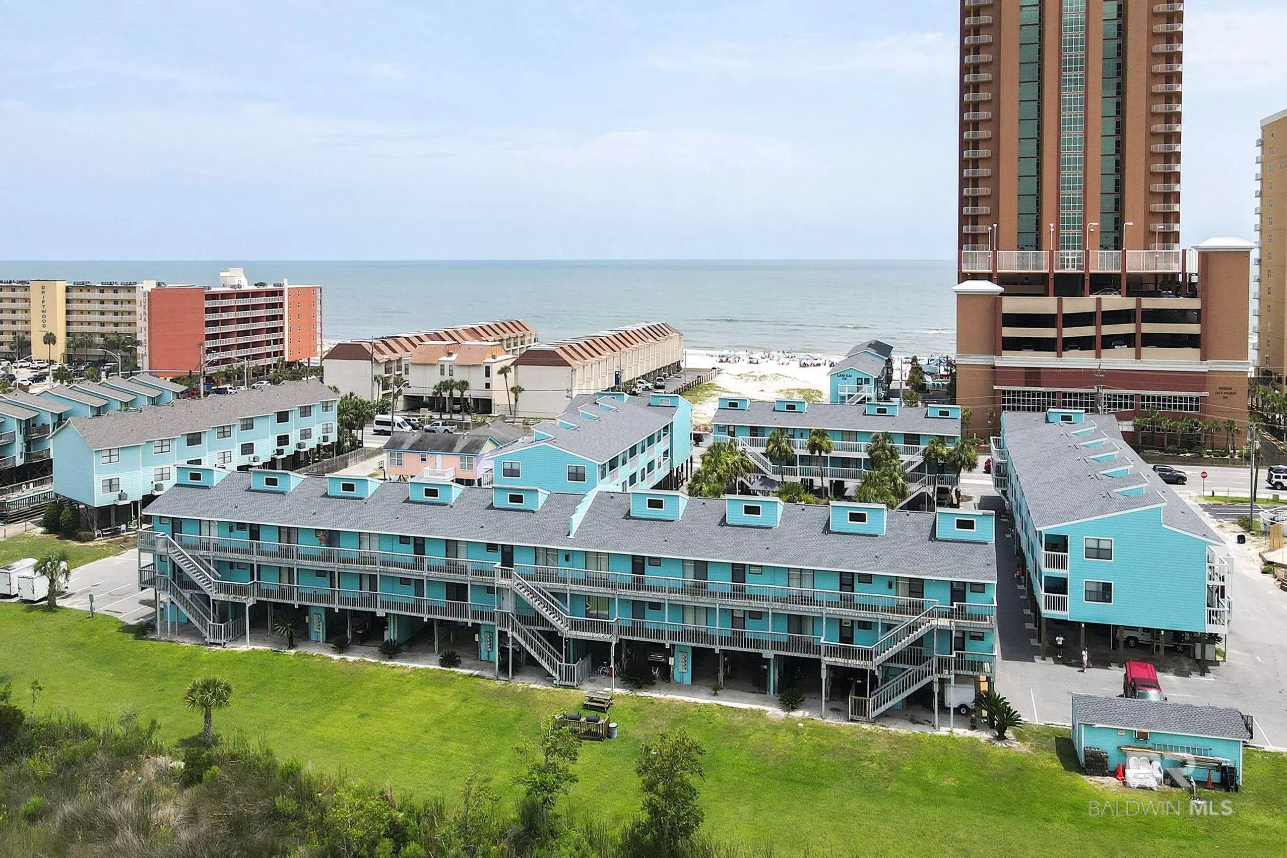 Photo of Listing #373369