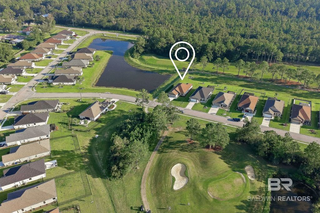 10078 Lakeview Drive, Foley