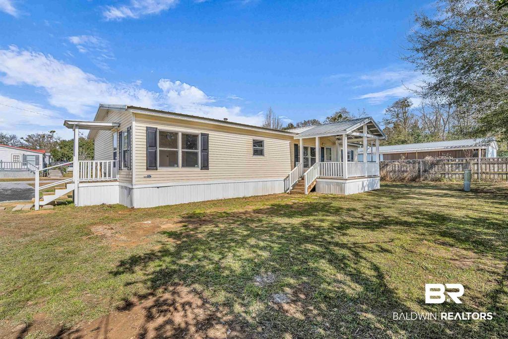 274 S Wren Lane, Robertsdale