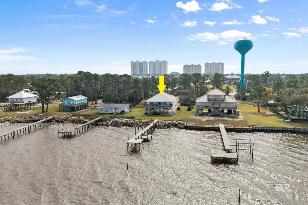 8545 State Highway 180, Gulf Shores