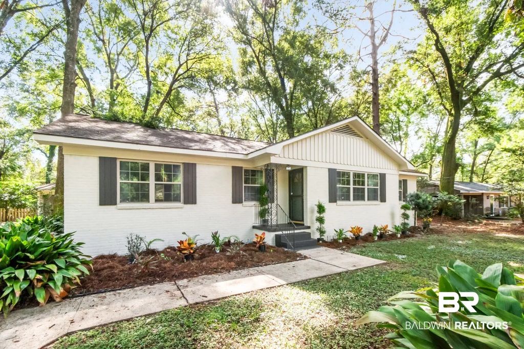 1421 Polaris Drive, Mobile