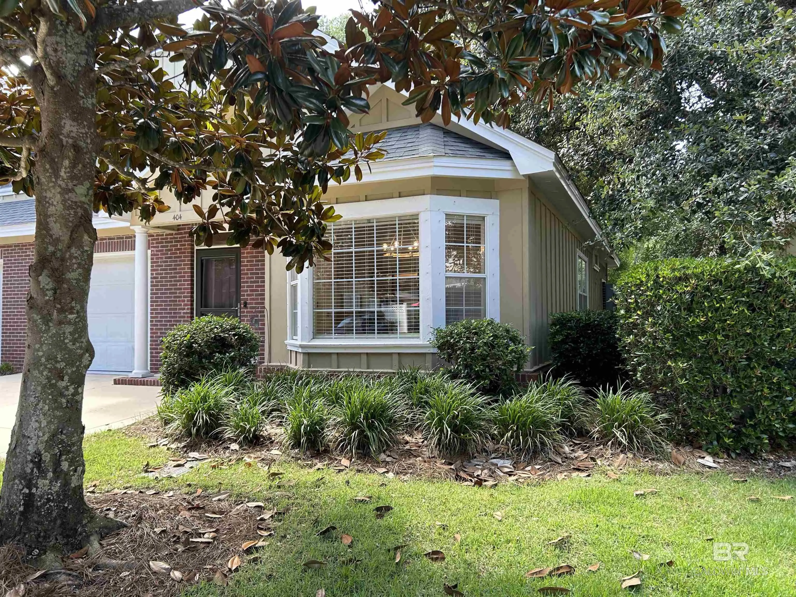 Photo of Listing #364853