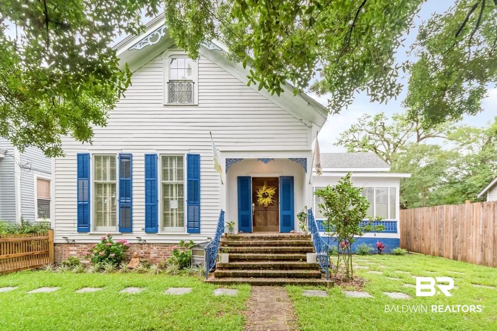 202 Roper Street, Mobile