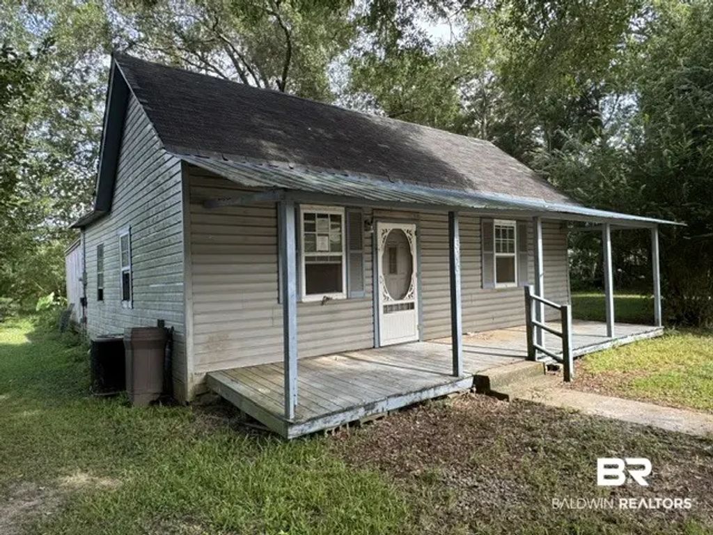 306 Ne 1st Street, Summerdale
