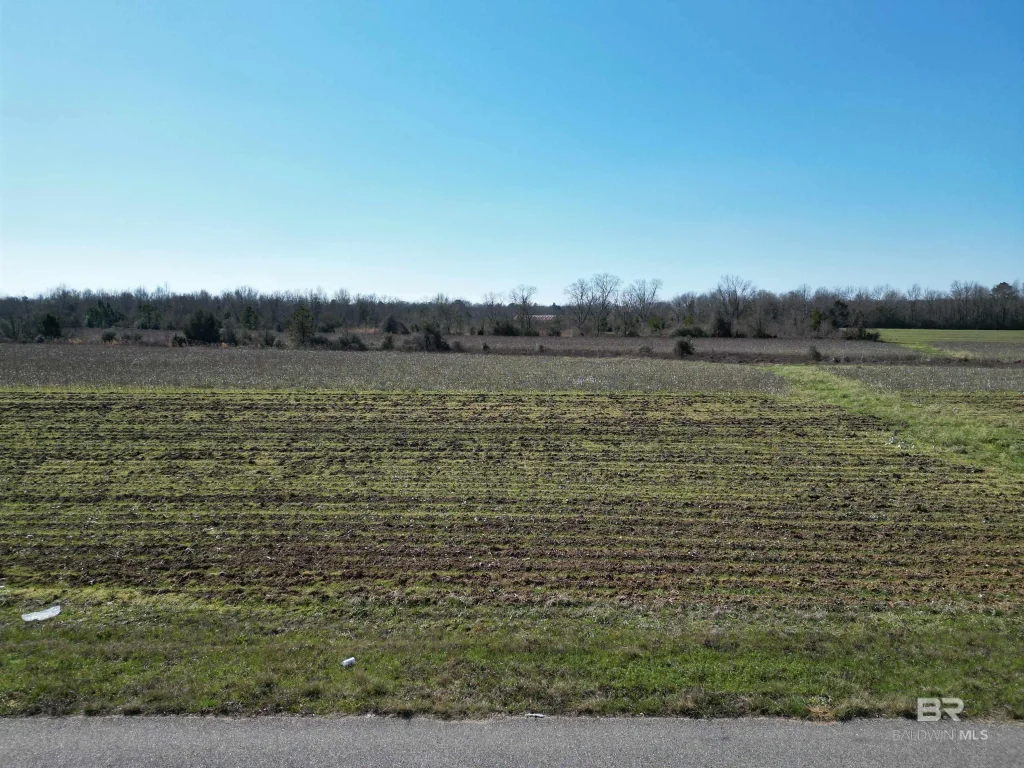 2 Cowpen Creek Road, Atmore