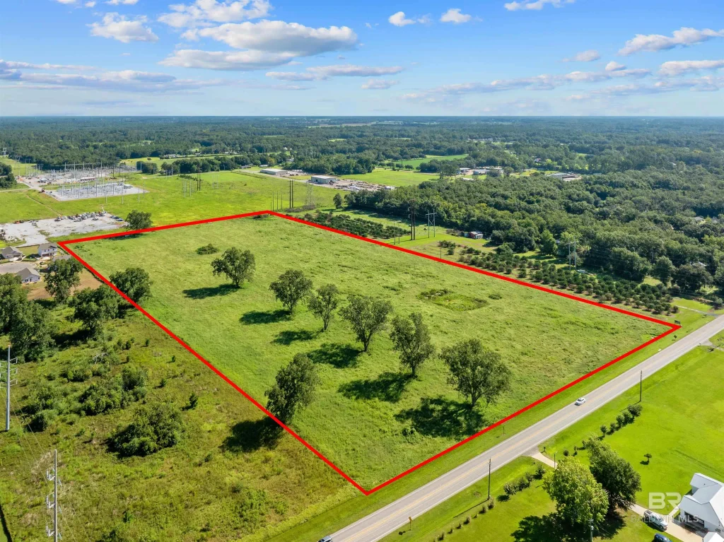 15185 State Highway 104, Silverhill