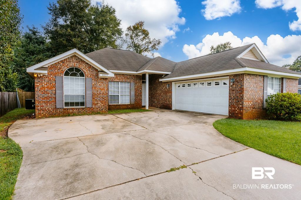 8825 Spring Grove, Mobile