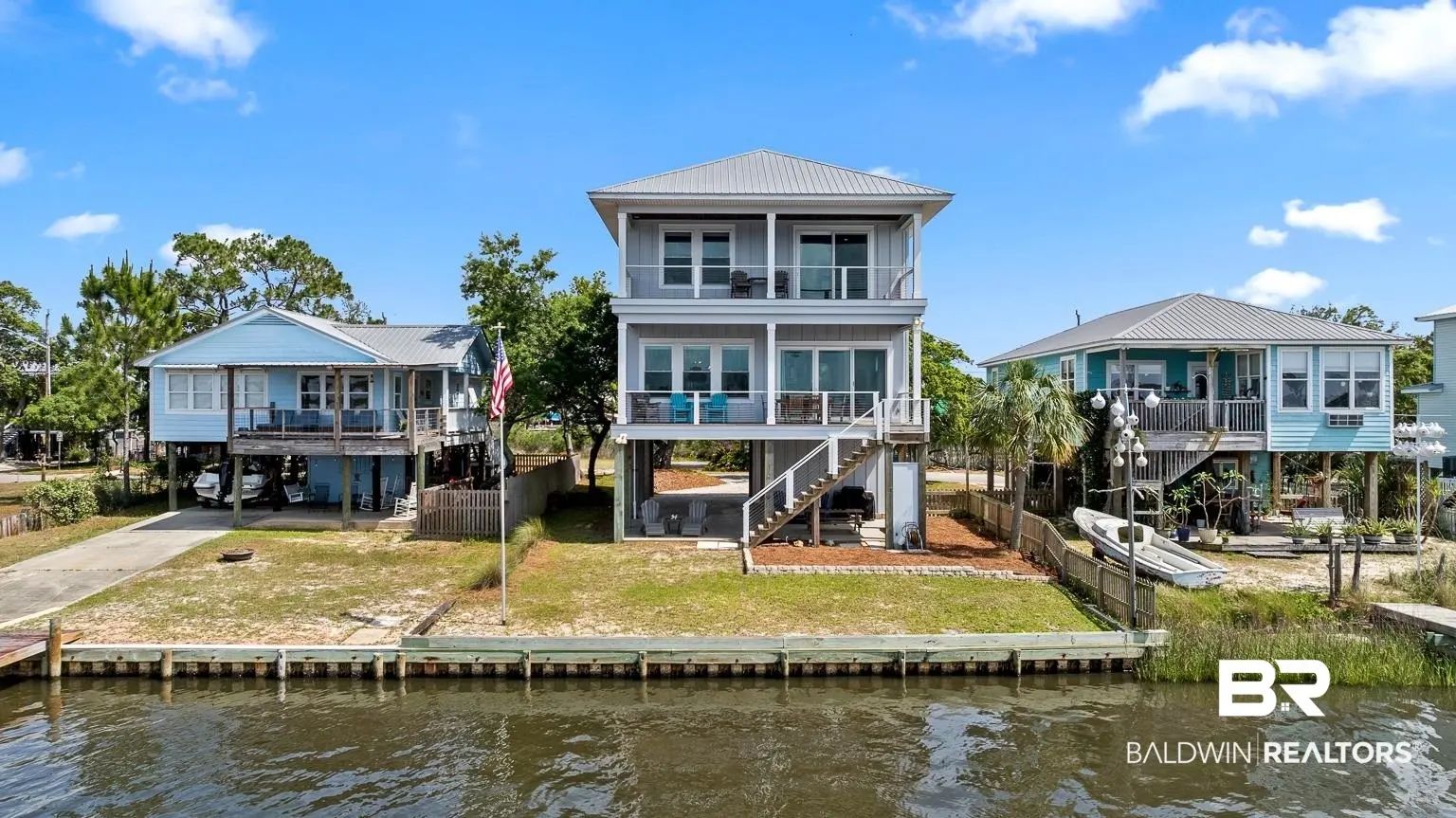 Photo of Listing #378593