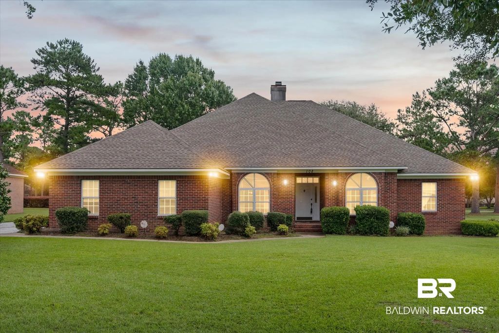 108 Par Circle, Fairhope