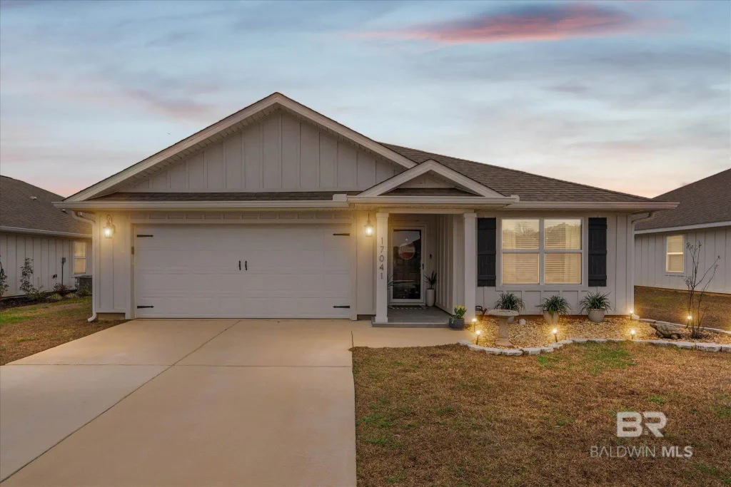 17041 Muse Street, Loxley